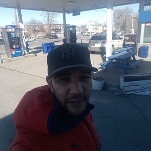 Meet your Posher, Lotfi